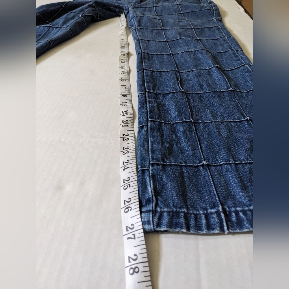 Lee's Riveted Jeans - Picture 17 of 17